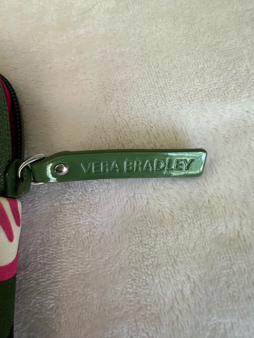 Vera Bradley - padded sleeve for iPad mini, nook or kindle - green/pink